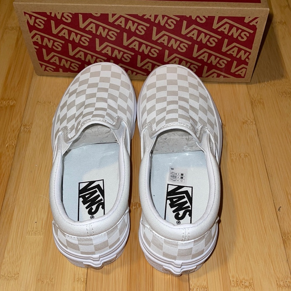 Vans Checkerboard Classic Slip-On - Picture 4 of 6